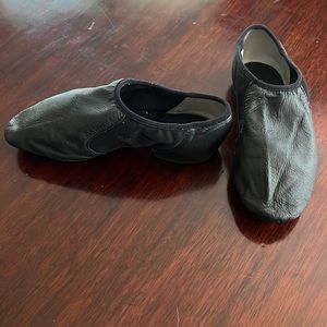 Bloch black jazz dance shoes